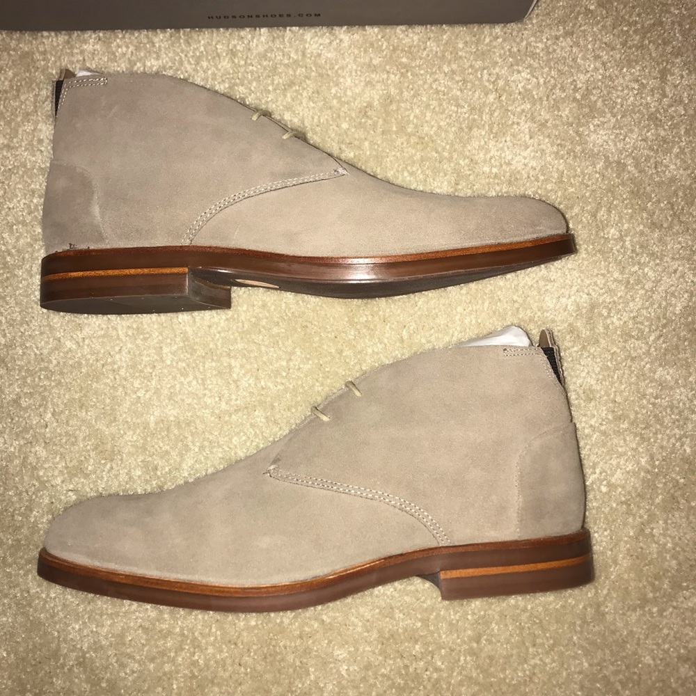 Matteo suede chukka boot in taupe by H by Hudson - Picture 5 of 8